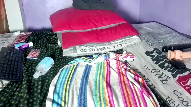 wilmaassylum Chat XXX in diretta