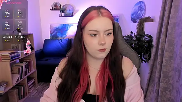 CoraMiel: онлайн-с екс-чат