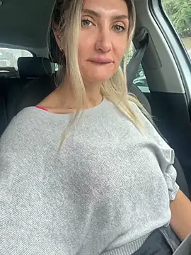 RichardaLove Live XXX-Chat