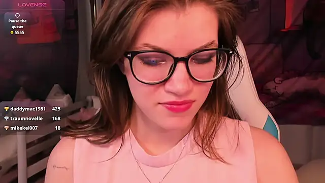 CathyAdams: онлайн-секс-чат