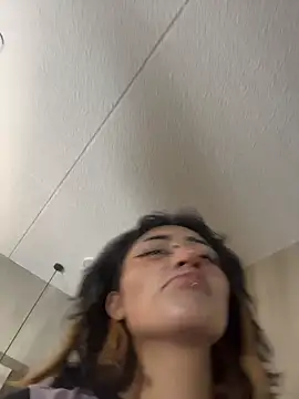 baby_akuma's Live XXX Chat