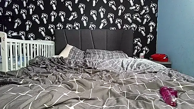 milfshaker66: онлайн-секс-чат