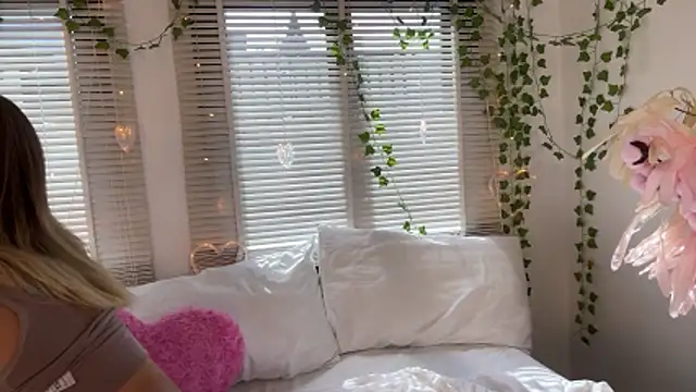 AuggieRich 라이브 XXX 채팅