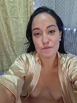 HairyAmara Webcamshow