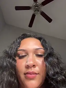 Pokazy przed kamerką – Lickplayofficial