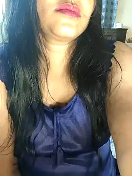 Anusri_359359 即時 XXX 聊天