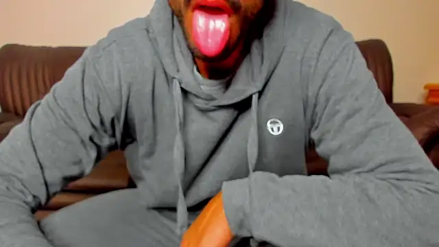 KingVibes7's Live XXX Chat