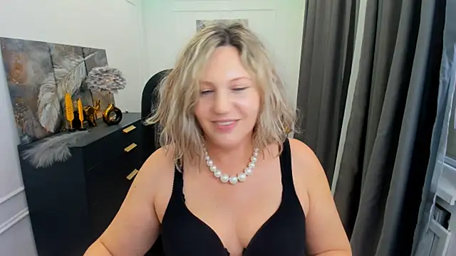 Chatroom XXX en direct de NinaStarle