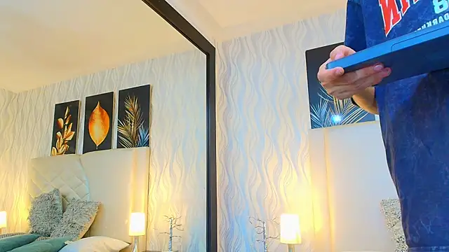 Lean_Portman 现场XXX聊天