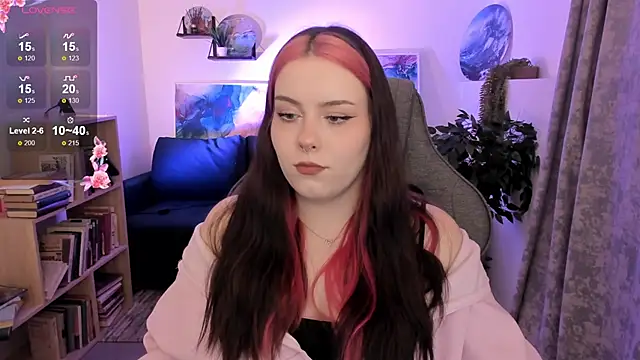 Онлайн чат XXX CoraMiel