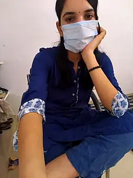 tanzum_khan_3202_n Webbikameraesitys