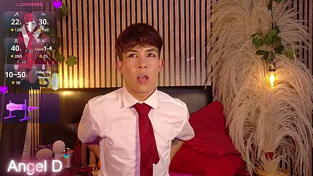 Angeldust19 Adlı Modelin Canlı XXX Sohbeti