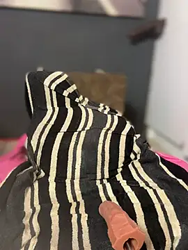 SEXaddictCANDY10 现场XXX聊天