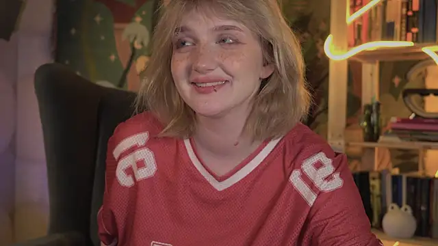 ELLIEJAYn Live XXX chat