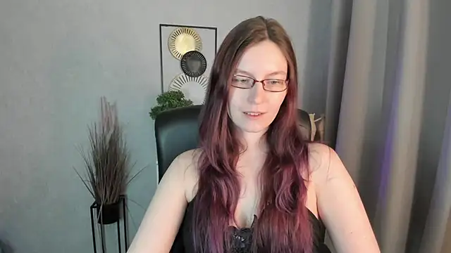 emmaxDelightn Live XXX chat