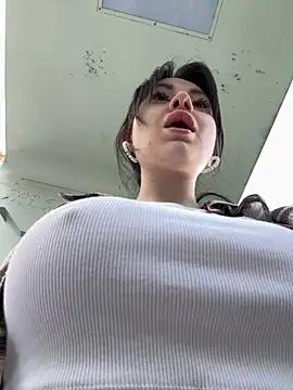 Wet__Bunny 现场XXX聊天