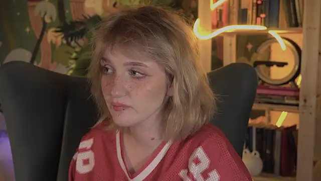 ELLIEJAYn Live XXX chat