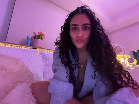 silkygemm's Live XXX Chat