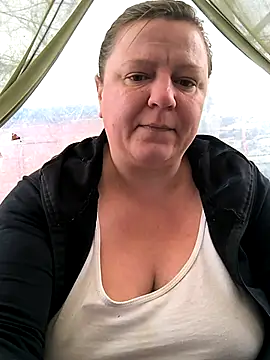 jusichka's Live XXX Chat