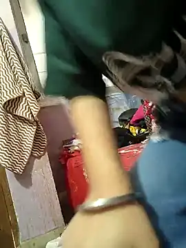 sanu_07's Webcam Show