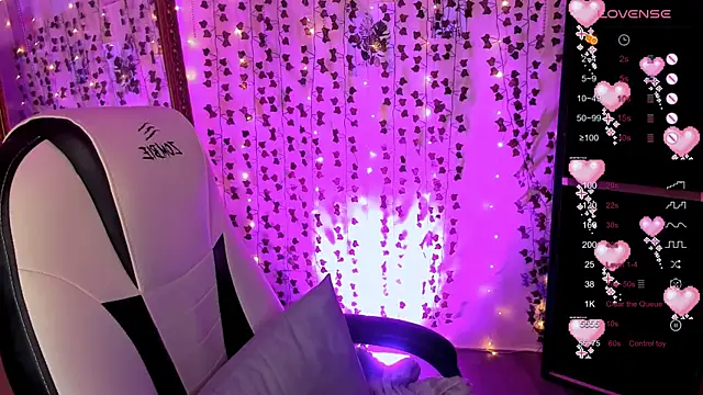 LinaBlossom_ – Live XXX-chat