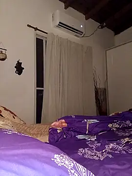 relaxnamaste Adlı Modelin Web Kamerası Şovu