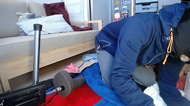 Show modela natjuk na web-kameri