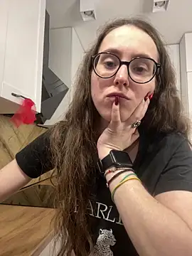 MartiniiSelenna Chat XXX live