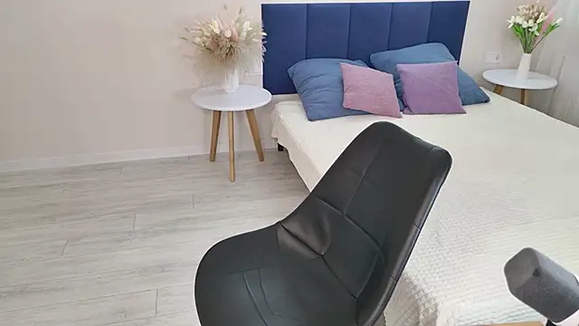 Alexis_Lovely: онлайн-секс-чат