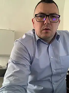 Mike8523's Live XXX Chat