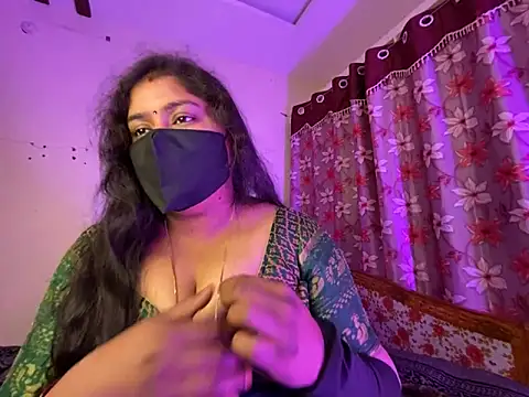 LouleyRanii 现场XXX聊天