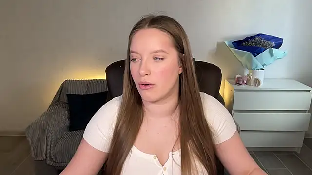 Chatroom XXX en direct de EvaMaddison