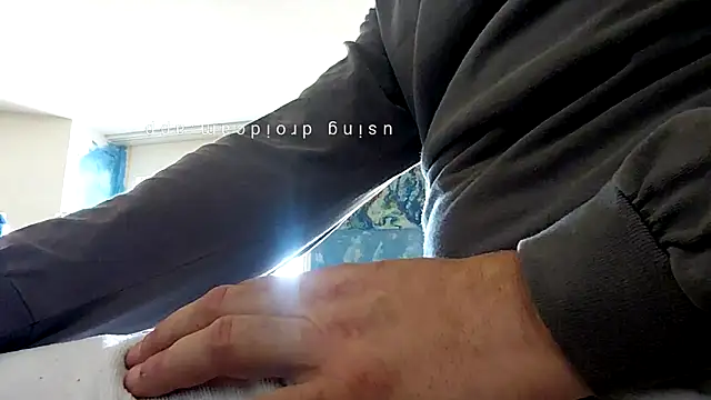 Pegg-fist-me webcam show