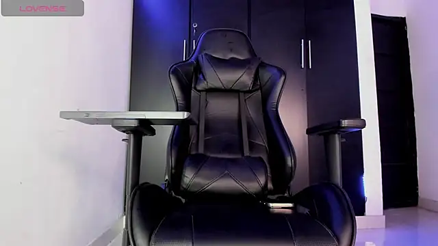 Liam_Mateo Pertunjukan Webcam