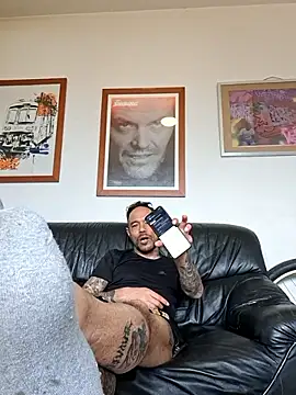 Chatroom XXX en direct de Mr_Graffitimile