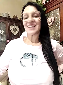 Melmamalhuda@xh Live XXX-Chat