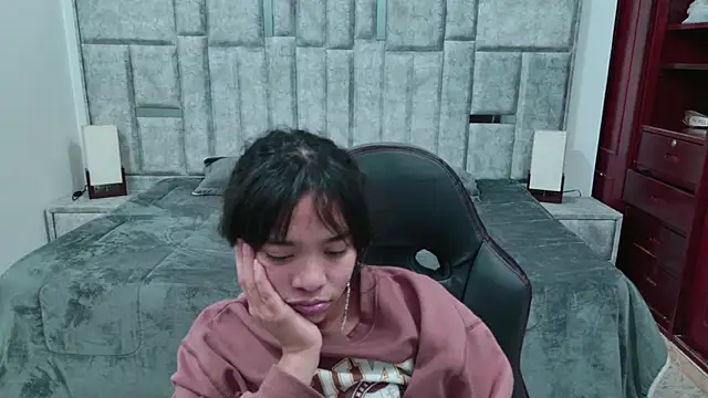 Chat XXX Live laureentt_