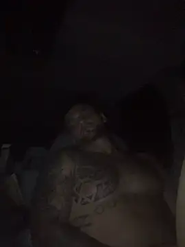 Pokazy przed kamerką – CaptHook931