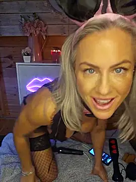 DeliciousDeeX élő XXX-chatje