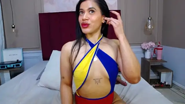 دردشة GiaTegel الجنسية المباشرة