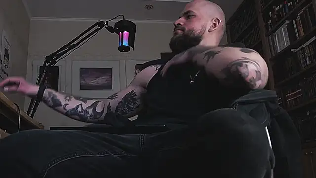 FindomJason: вебкам-шоу