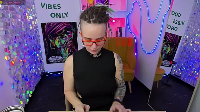 LisaFoxy_y 现场XXX聊天