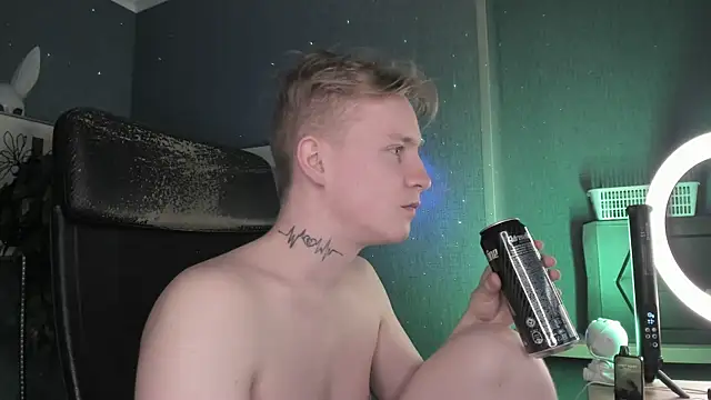 Chat XXX en directo de AlexxSweet