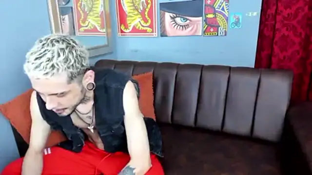 MurdockH's Live XXX Chat