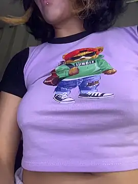 baby_akuma's Live XXX Chat