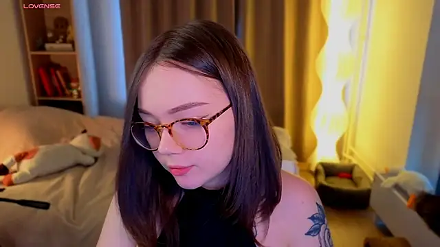 Chatroom XXX en direct de MilenaSaint