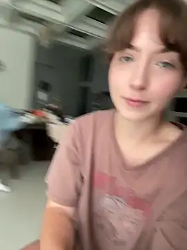 Show de Nura_n_Sarah na webcam