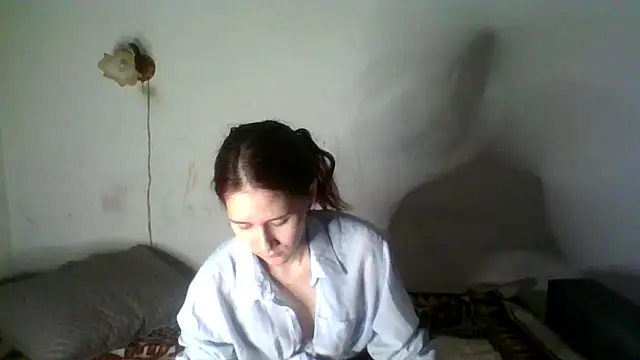 NickiKisinger 现场XXX聊天