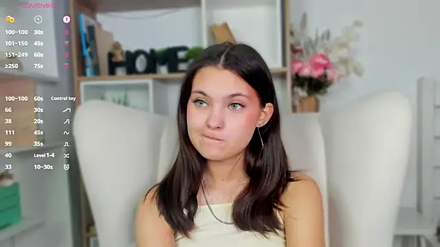 Živý XXX chat MirthaBolduan