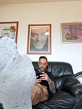 Mr_Graffitimile's Live XXX Chat